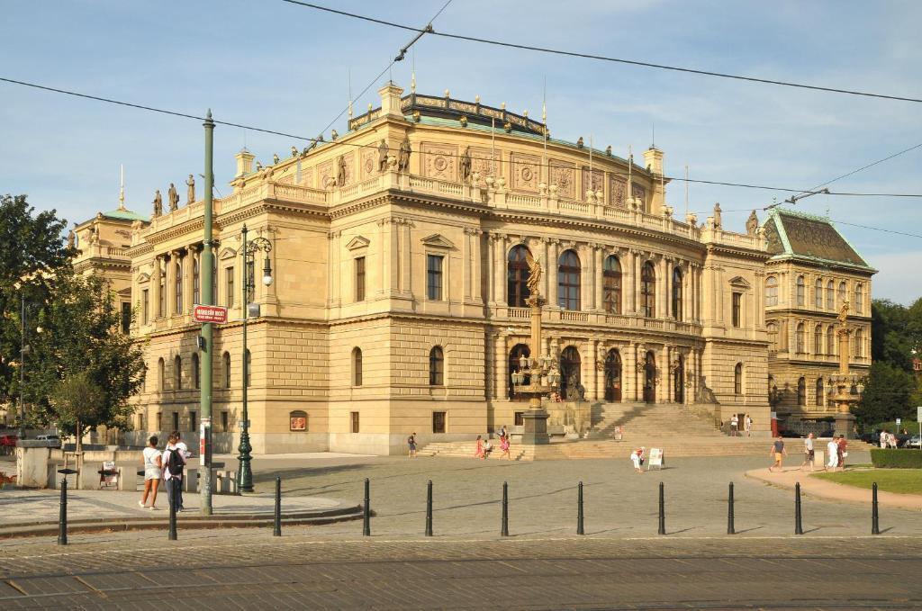 Navratilova Apartments Prag Exterior foto